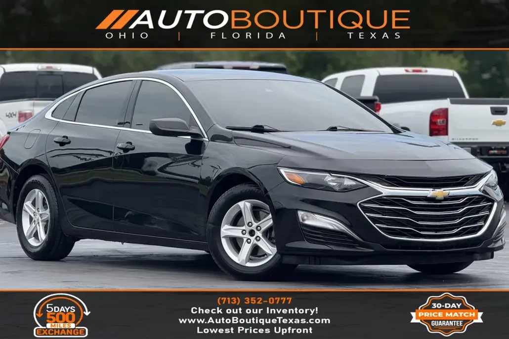 2023 Chevrolet Malibu LS photo 1