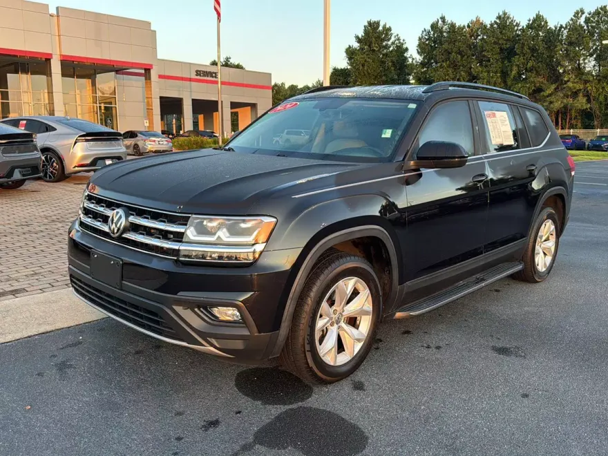 2020 Volkswagen Atlas SE photo 1