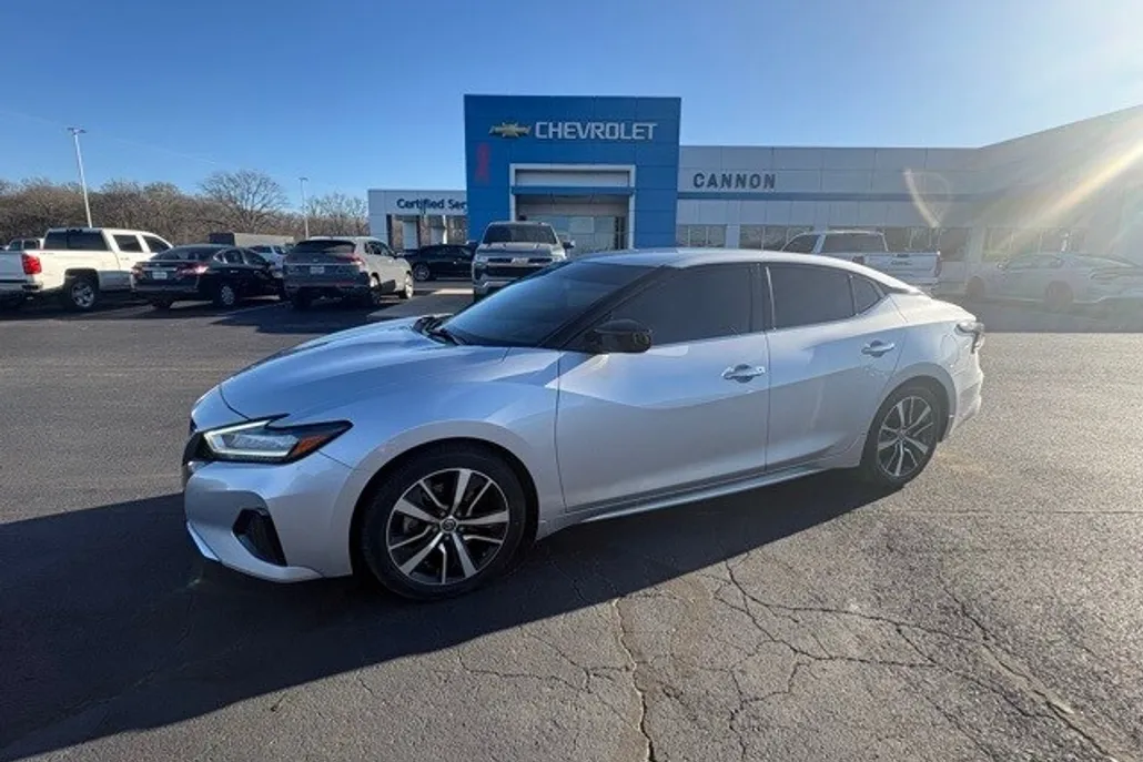 2019 Nissan Maxima S photo 1