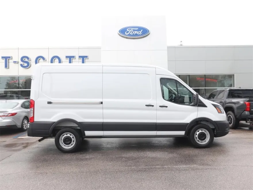 2025 Ford Transit Cargo Van photo 1