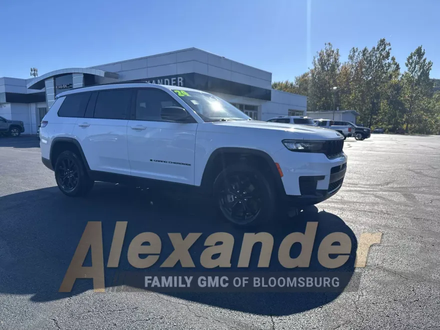2024 Jeep Grand Cherokee Altitude photo 1