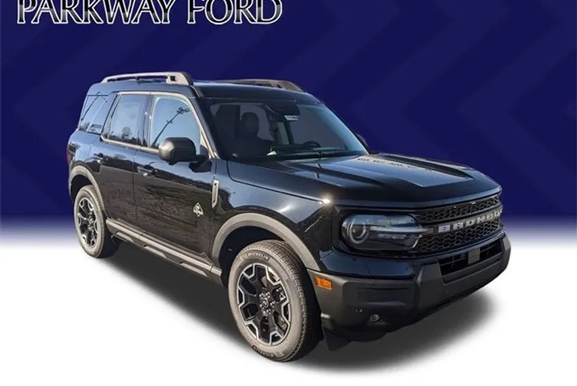 2025 Ford Bronco Sport Outer Banks photo 1