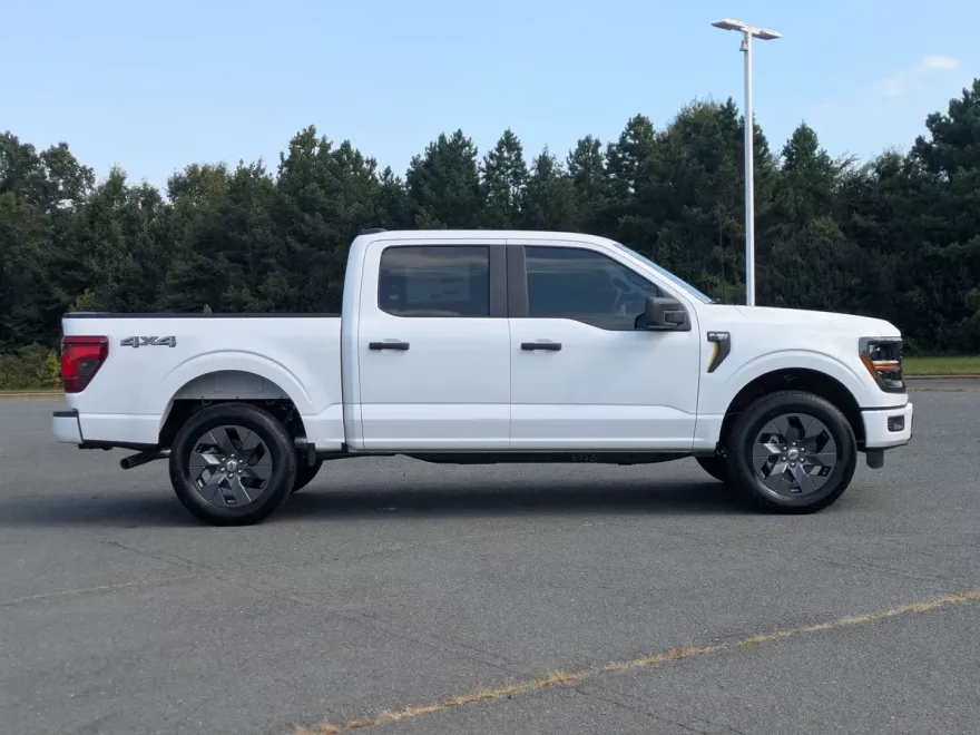 2025 Ford F-150 STX photo 1