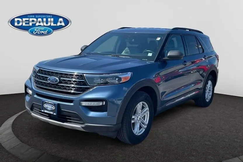 2020 Ford Explorer XLT photo 1