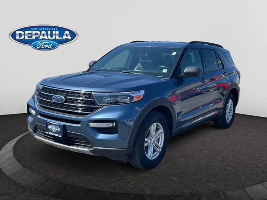 2020 Ford Explorer XLT photo 1