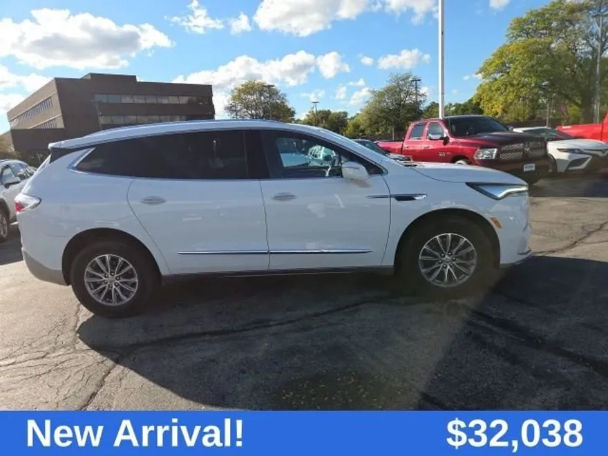 2024 Buick Enclave Premium photo 1