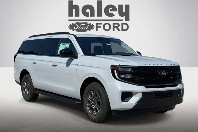 2025 Ford Expedition MAX photo 1
