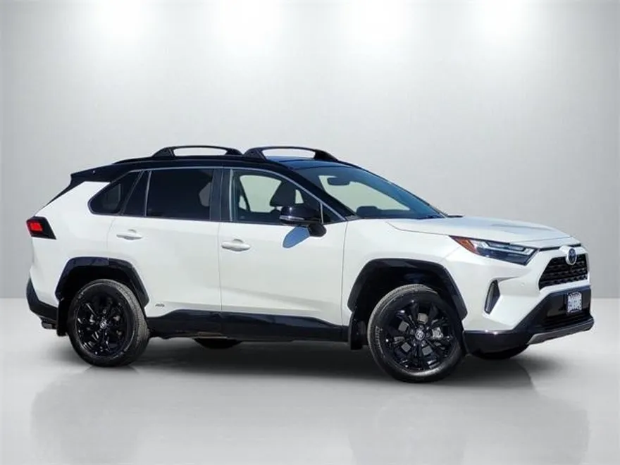 2023 Toyota RAV4 Hybrid XSE photo 1