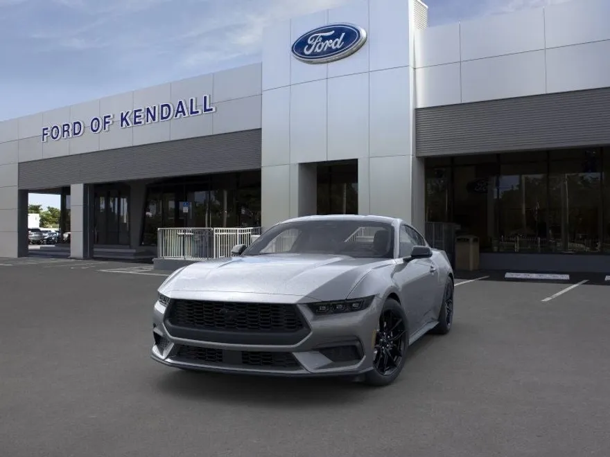 2025 Ford Mustang EcoBoost photo 1