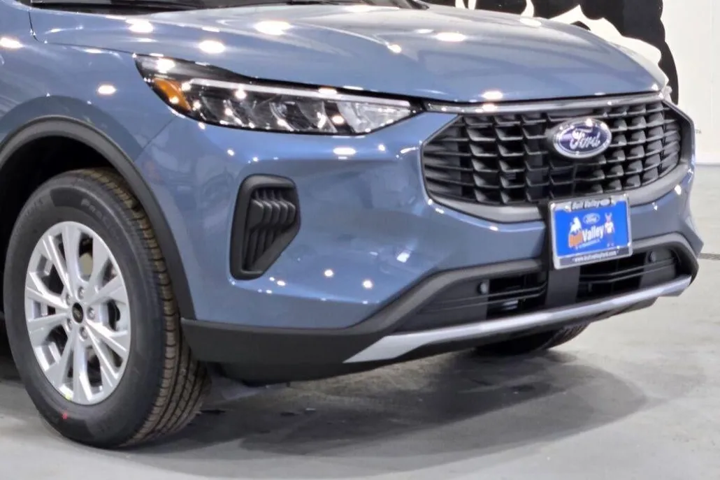 2025 Ford Escape Active photo 1
