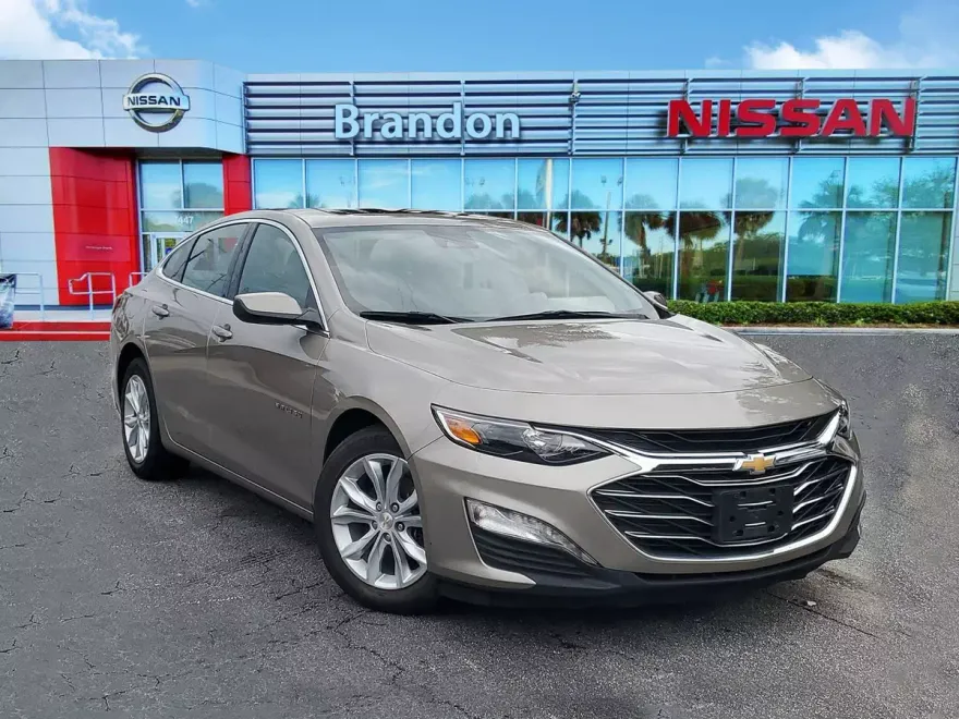2024 Chevrolet Malibu 1LT photo 1