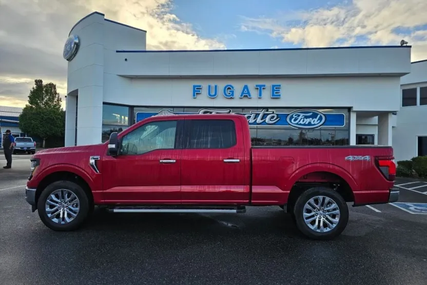 2025 Ford F-150 XLT photo 1