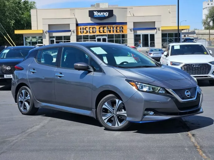2022 Nissan Leaf SL Plus photo 1