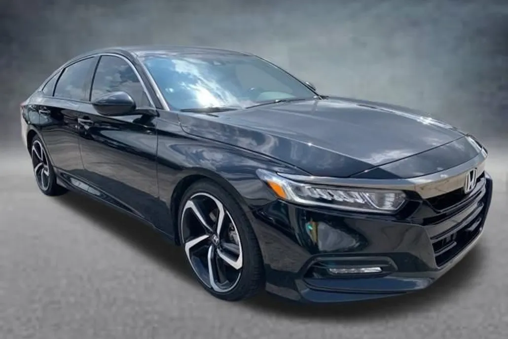 2020 Honda Accord Sport photo 1