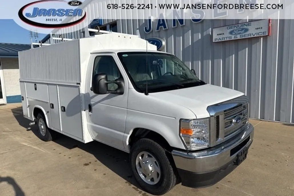 2025 Ford E-350 Base photo 1