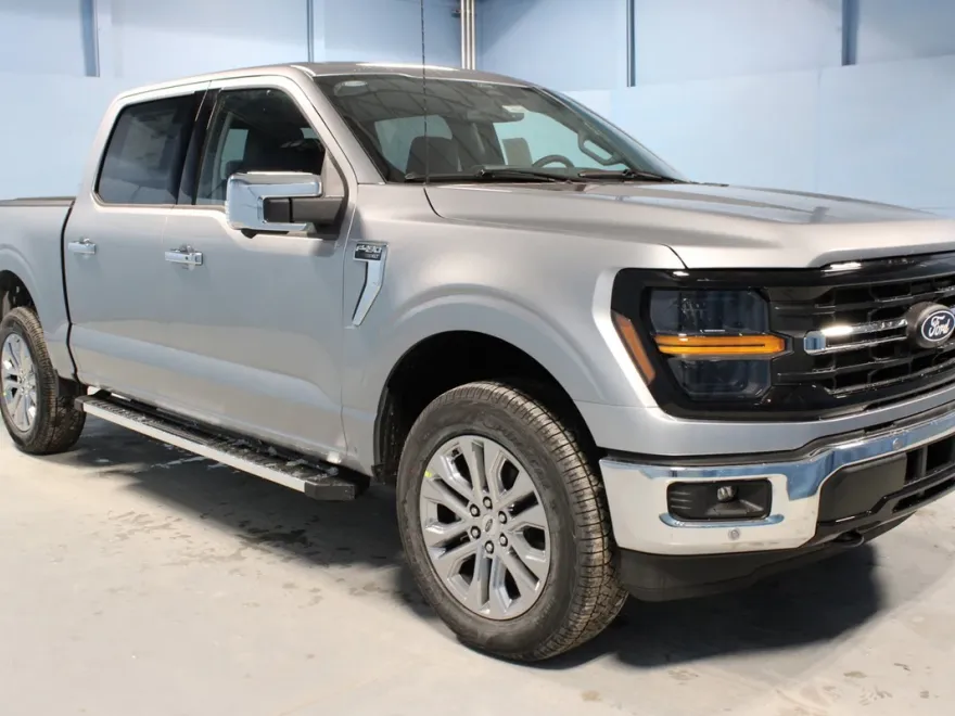 2025 Ford F-150 XLT photo 1
