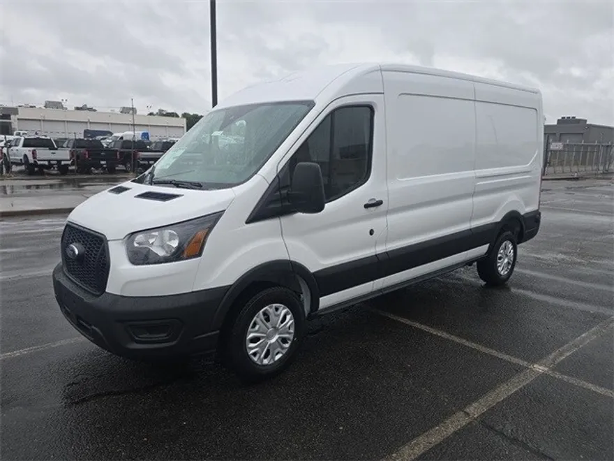 2025 Ford Transit photo 1