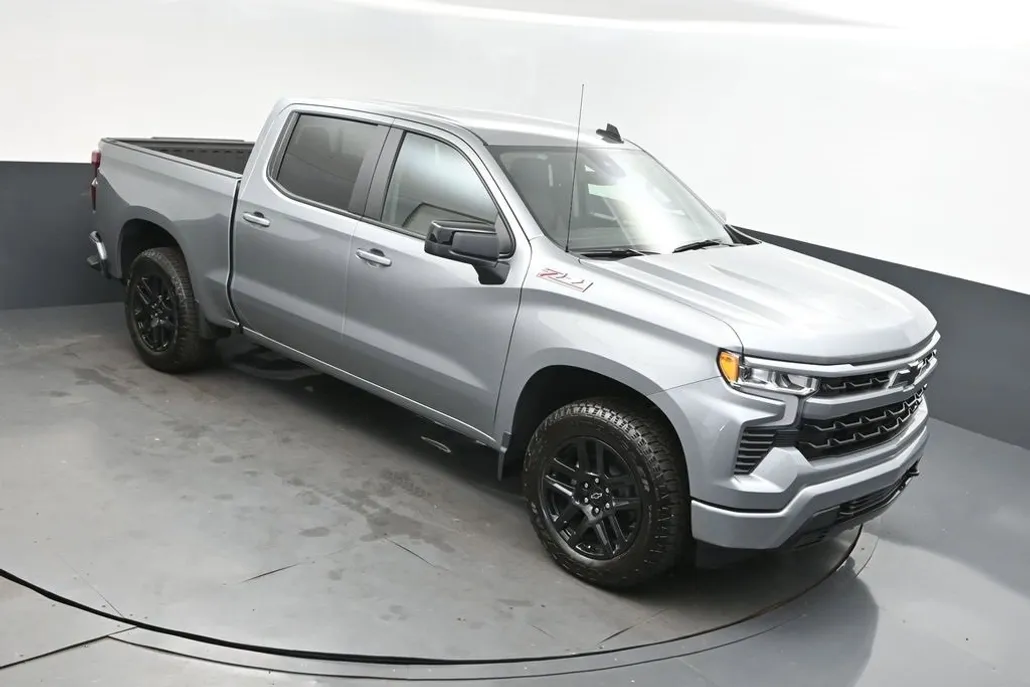 2026 Chevrolet Silverado 1500 RST photo 1