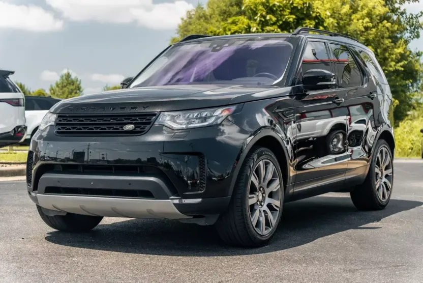 2017 Land Rover Discovery HSE photo 1