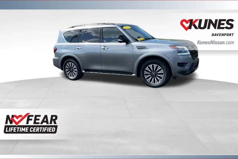 2023 Nissan Armada SL photo 1