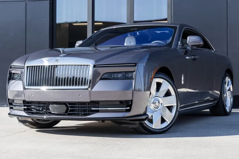 2025 Rolls Royce Spectre photo 1