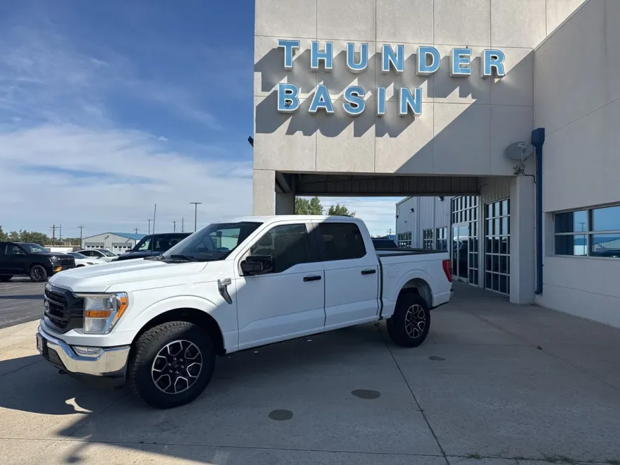 2022 Ford F-150 XLT photo 1