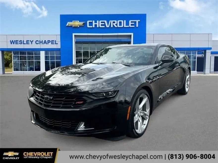 2022 Chevrolet Camaro LT1 photo 1