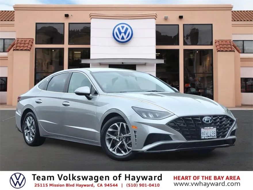 2020 Hyundai Sonata SEL photo 1
