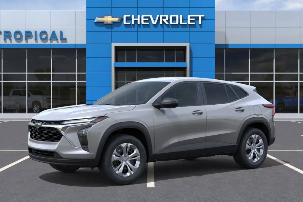 2026 Chevrolet Trax LS photo 1