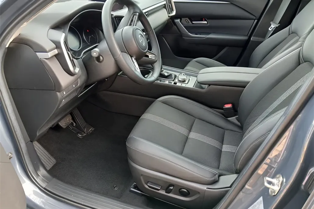 2024 Mazda CX-50 2.5 S Premium photo 1