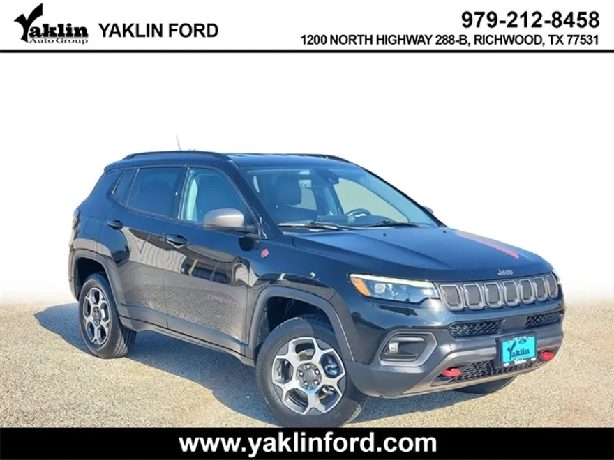 2022 Jeep Compass Trailhawk photo 1