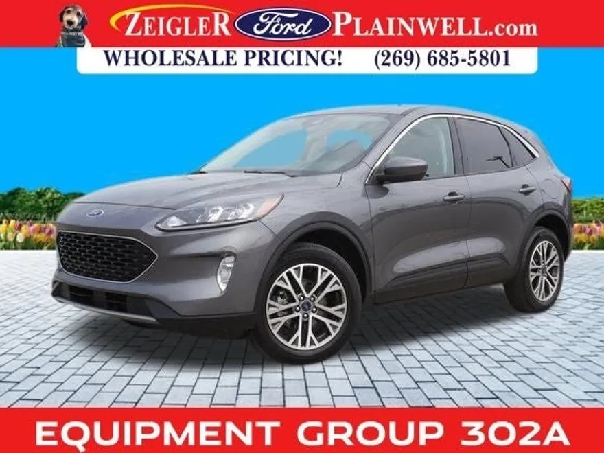 2022 Ford Escape SEL photo 1