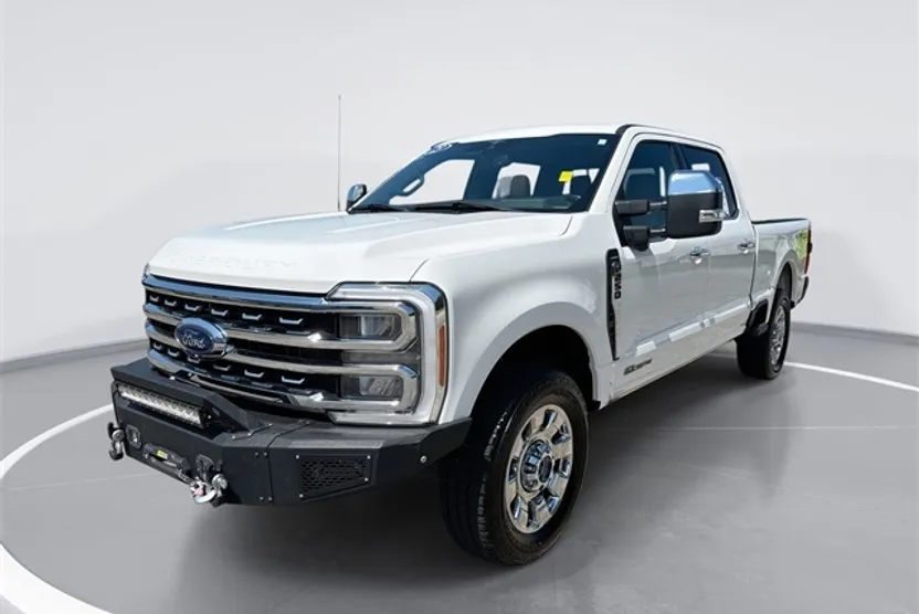 2023 Ford F-250 photo 1