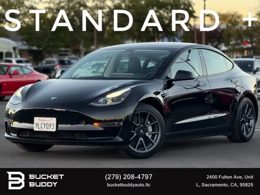 2021 Tesla Model 3 Standard Range Plus photo 1