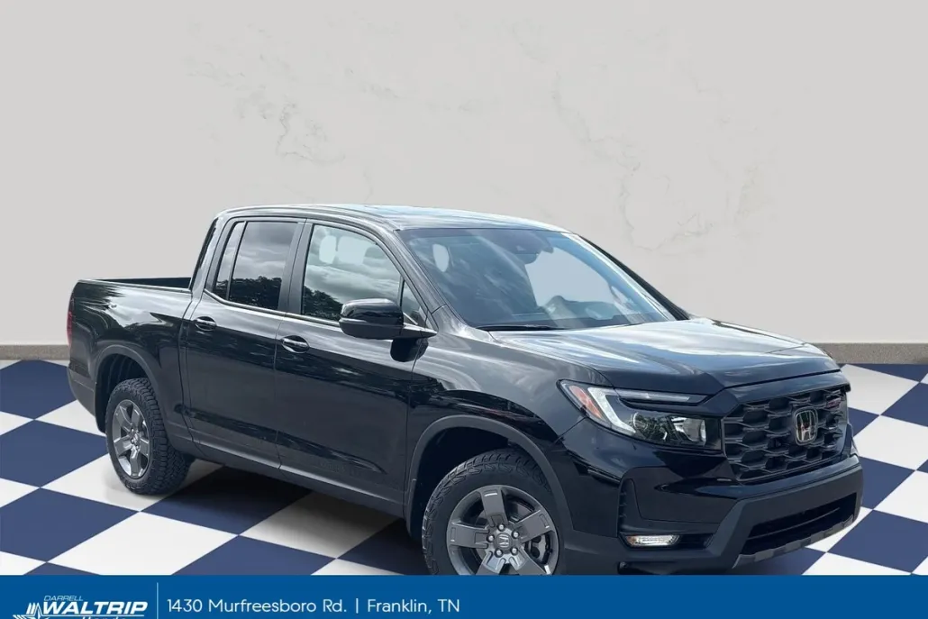 2025 Honda Ridgeline TrailSport photo 1