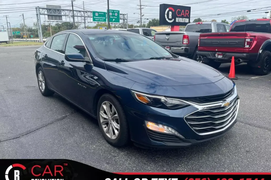 2022 Chevrolet Malibu 1LT photo 1