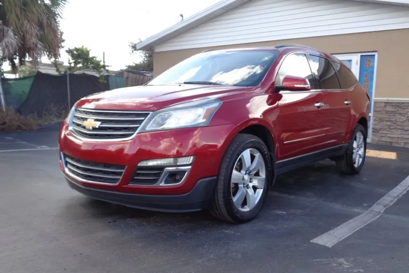 2014 Chevrolet Traverse LTZ photo 1