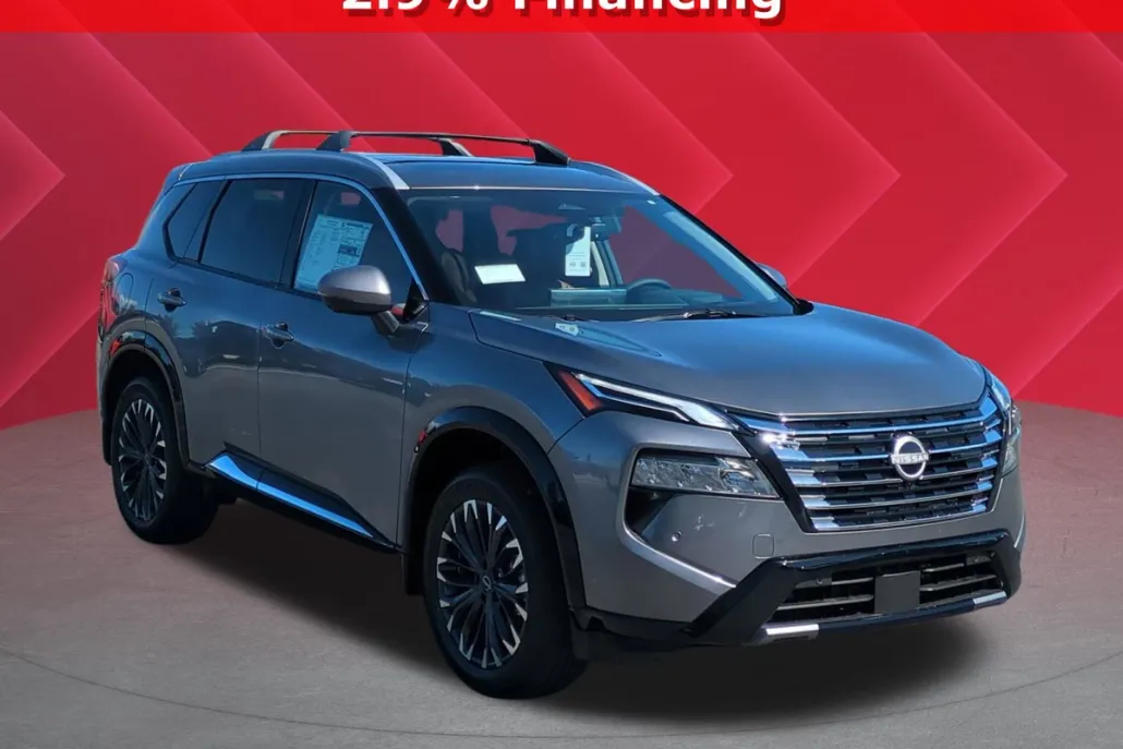 2026 Nissan Rogue Platinum photo 1