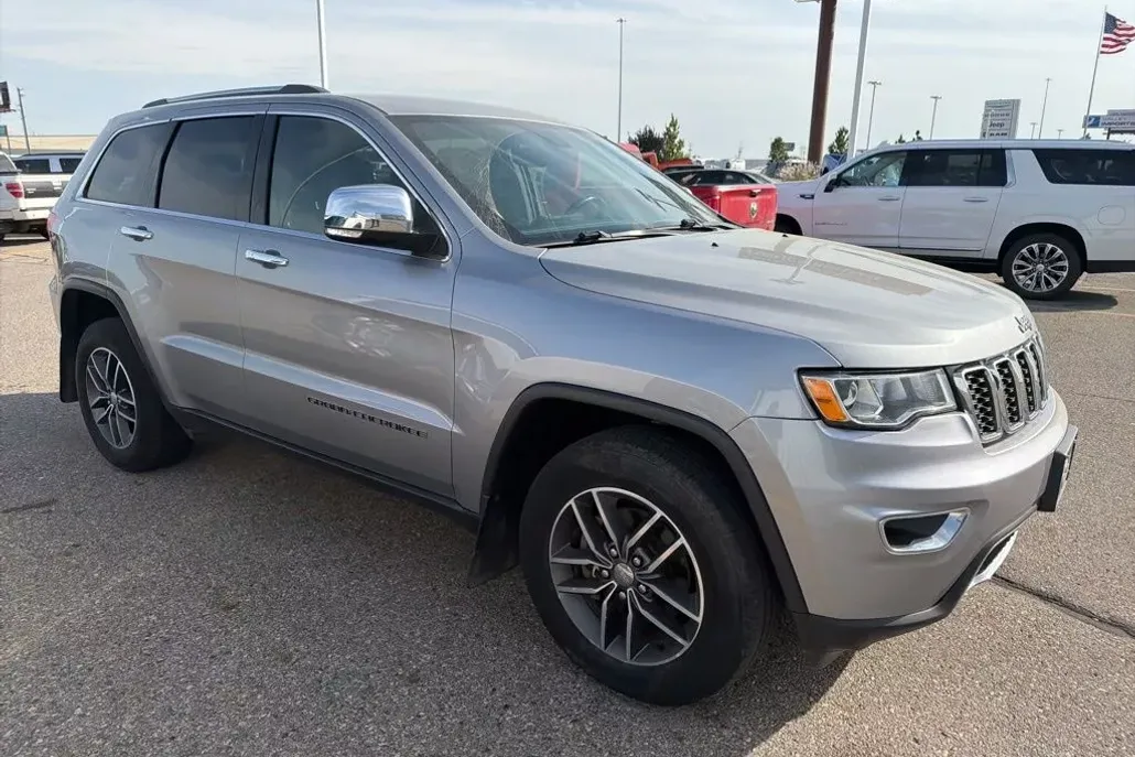 2018 Jeep Grand Cherokee Limited photo 1