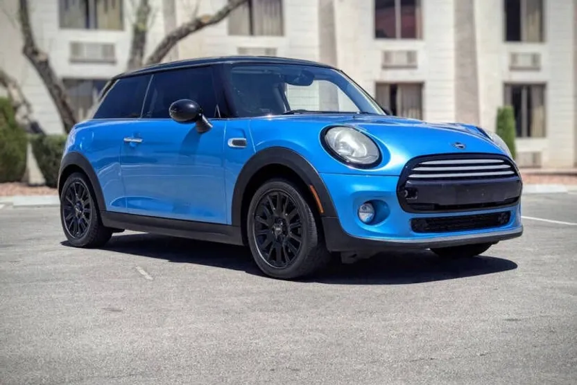 2015 Mini Cooper Hardtop photo 1