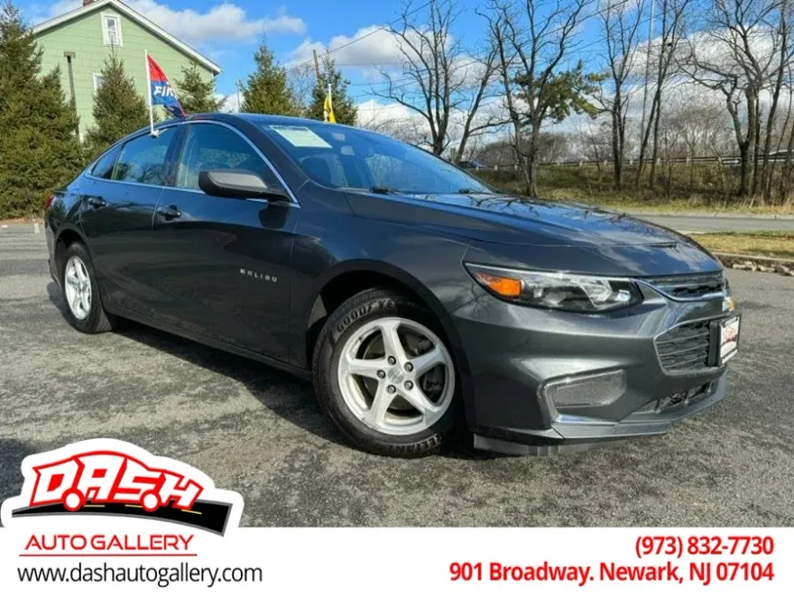 2018 Chevrolet Malibu LS photo 1