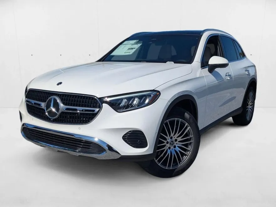 2025 Mercedes Benz GLC 300 4MATIC photo 1