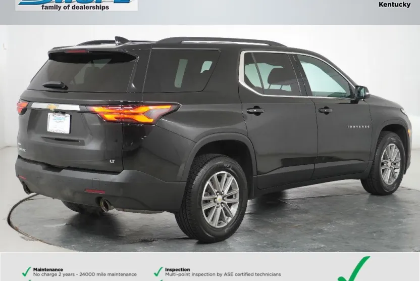 2022 Chevrolet Traverse Cloth photo 1