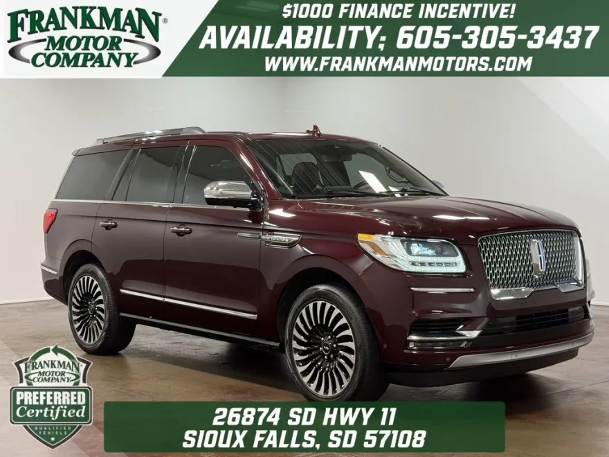 2021 Lincoln Navigator Black Label photo 1