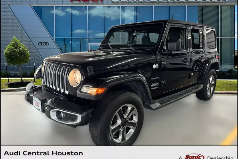 2020 Jeep Wrangler Unlimited Sahara photo 1