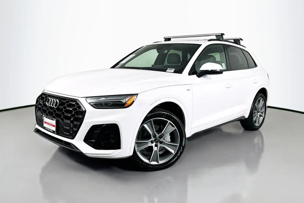 2025 Audi Q5 S line Premium photo 1
