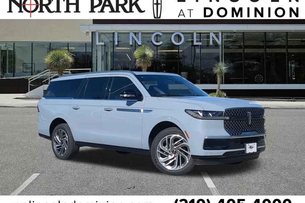 2025 Lincoln Navigator L Reserve photo 1