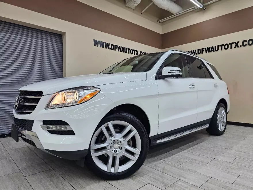 2015 Mercedes Benz ML 350 4MATIC photo 1