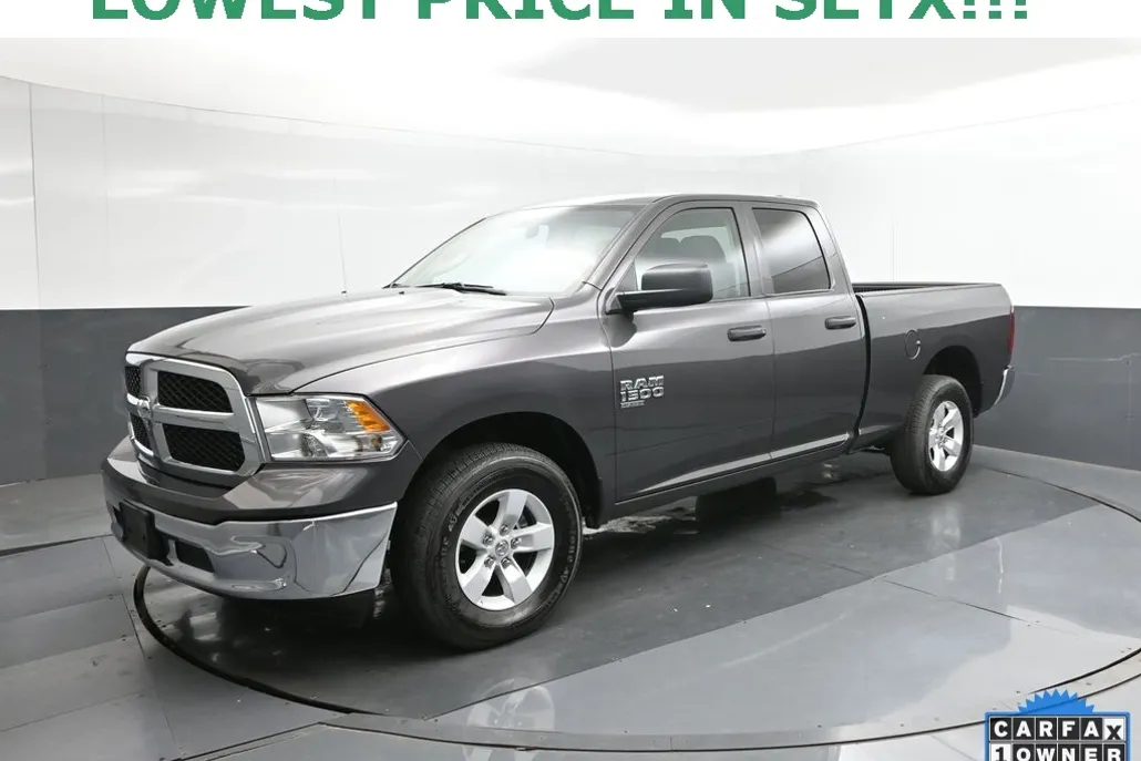 2024 Ram 1500 Classic SLT photo 1