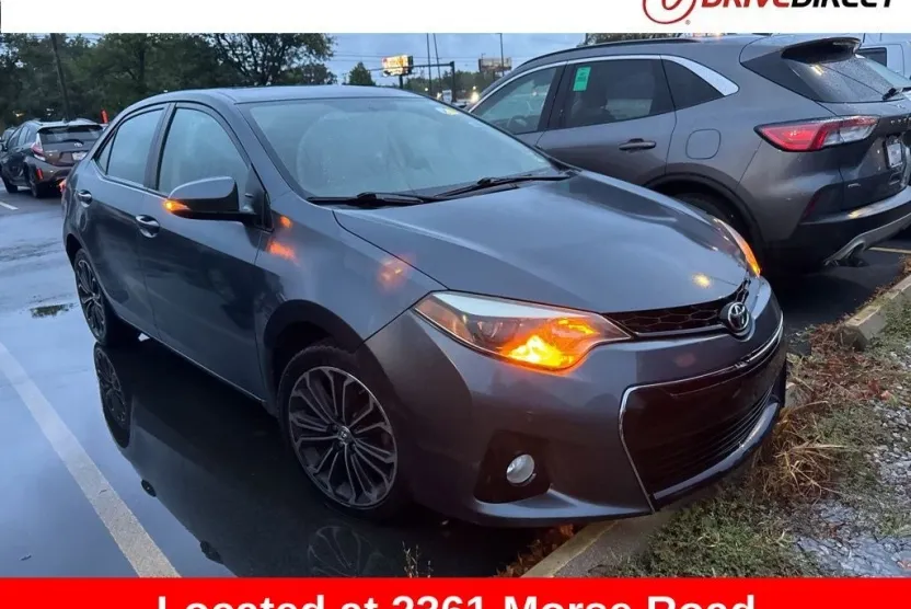 2015 Toyota Corolla Plus photo 1